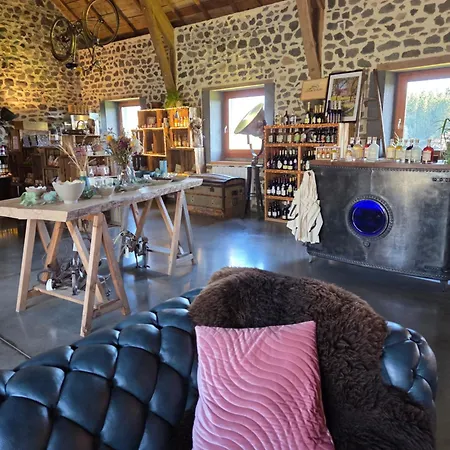 Les Volca'lodges De Tournebise Hotel Saint-Pierre-le-Chastel